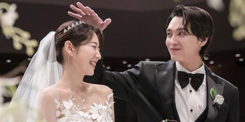 Choi Tae Joon hạnh phúc trong đám cưới cùng Park Shin Hye