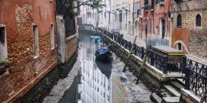 Nguyên nhân kênh Venice cạn nước