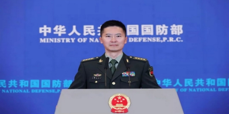 Phát ngôn viên Bộ Quốc phòng Trung Quốc Tan Kefei tại cuộc họp báo hồi tháng 2/2022